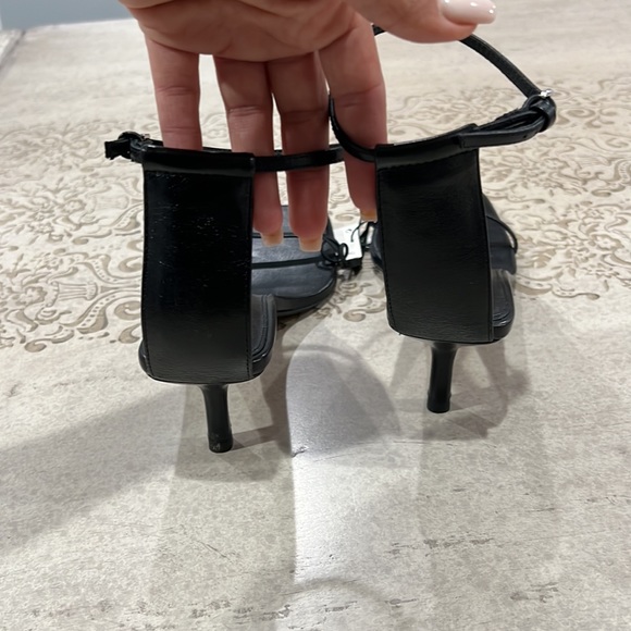 Zara bloggers fave leather strap sandals - Picture 9 of 15